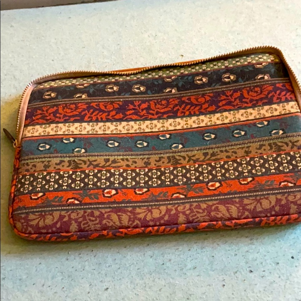 Tribal laptop case